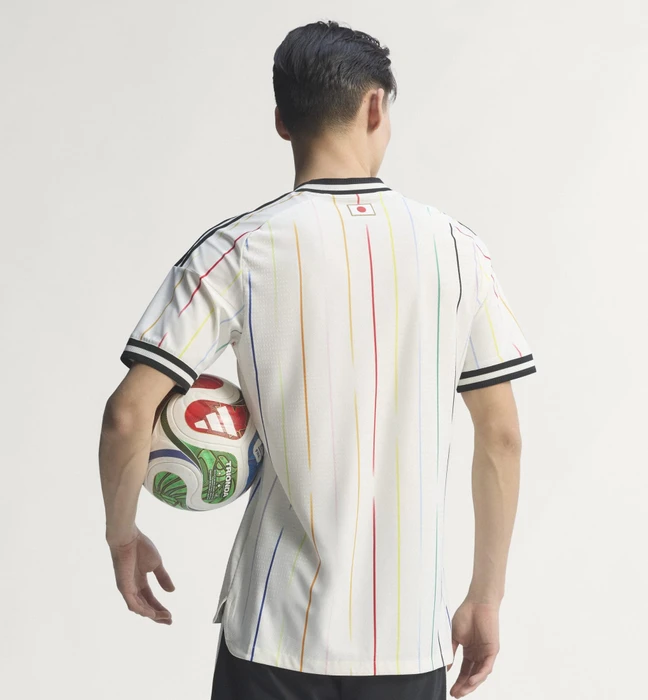 adidas FIFA WM 2026 Authentic Japan Auswärtstrikot kurzarm off white/black (Herren)