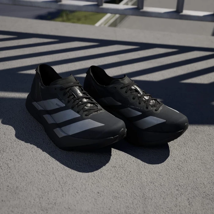 adidas Adizero Adios Pro 4 core black/iron metallic/carbon (Herren)