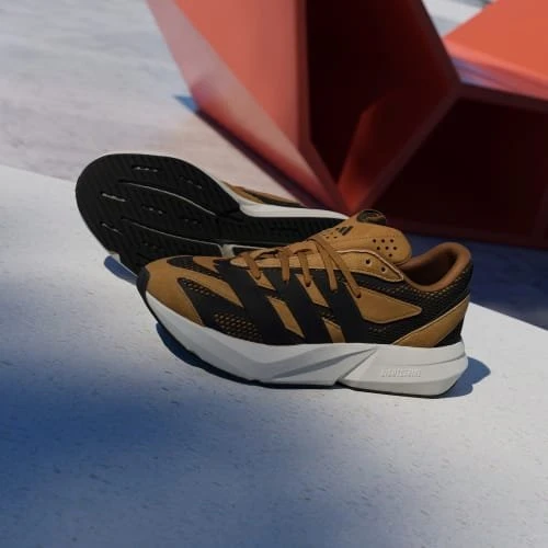 adidas Lightblaze bronze strata/core black/off white