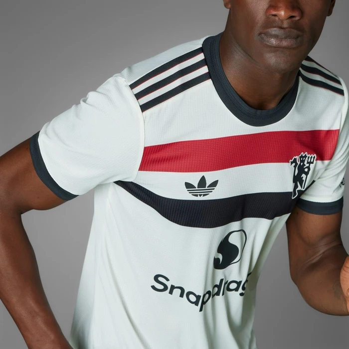 adidas Manchester United Authentic 2024/2025 Ausweichtrikot off white (Herren)