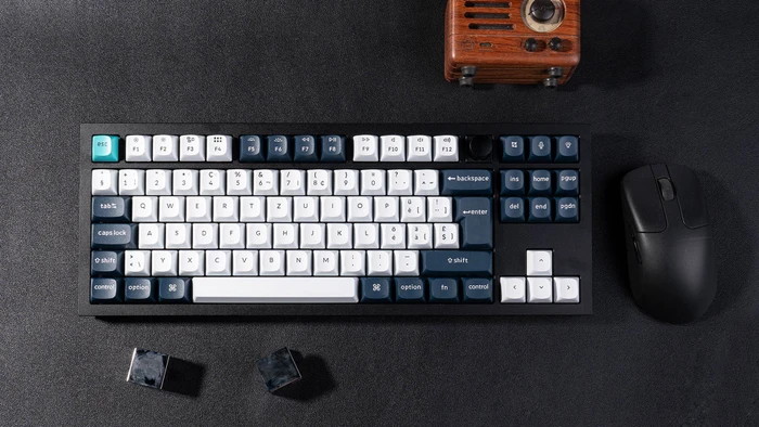 Keychron Q3 Max, Carbon Black, TKL, LEDs RGB, hot-swap, Gateron Jupiter RED, USB/Bluetooth, DE