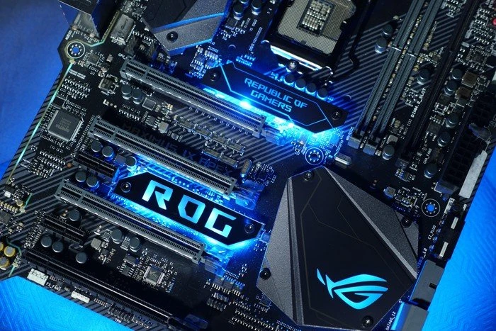ASUS ROG Maximus IX Apex (Intel 1151)