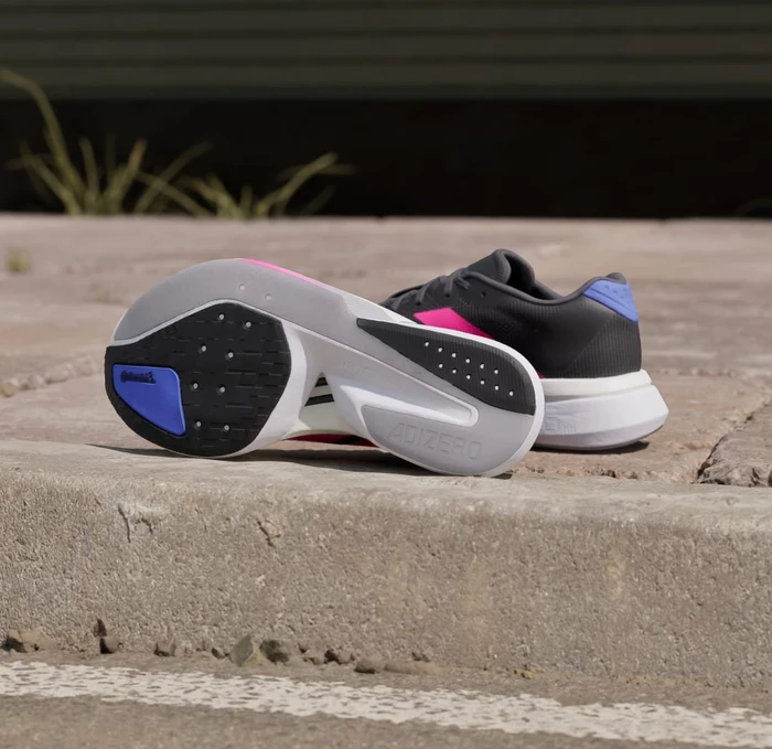 adidas Adizero Boston 13 core black/lucid pink/cobalt blue (Damen)