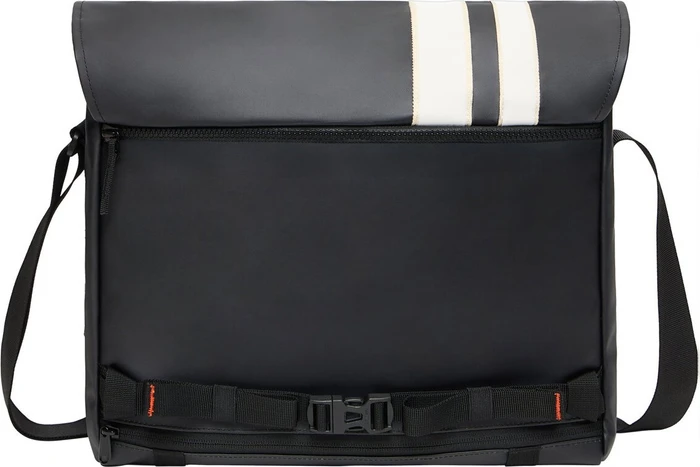 Vaude Aguni Reise Umhängetasche schwarz (49138-010) – Bild 10