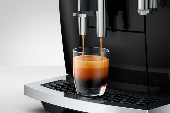 Jura E8 ED piano black