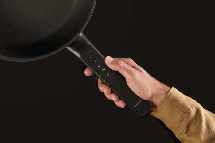 Miele KMBP 8528 M Sense Bratpfanne mit Antihaftbeschichtung 28cm