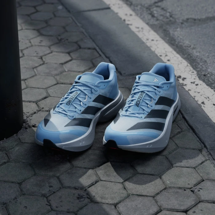 adidas Adizero Boston 13 clear sky/carbon/silver metallic (Herren)