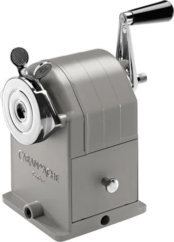Caran d'Ache Spitzmaschine aus Metall