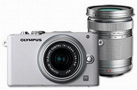 Olympus PEN E-PL3 weiß mit Objektiv M.Zuiko digital 14-42mm 3.5-5.6 II und M.Zuiko digital ED 40-150mm 4.0-5.6