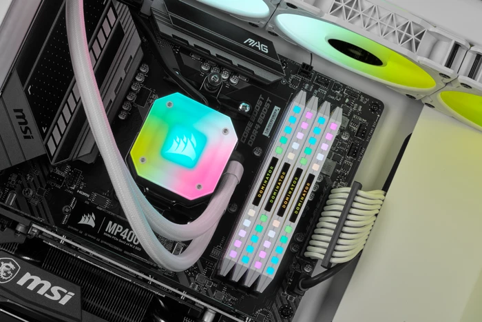 Corsair iCUE H150i Elite Capellix, weiß