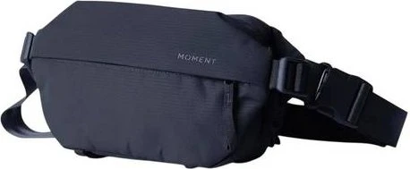 Moment Everything Sling 2L Navy