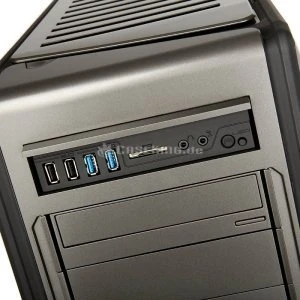 NZXT Switch 810 Gunmetal, Acrylfenster