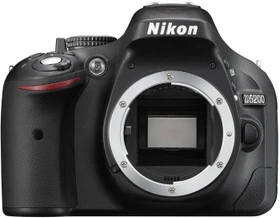 Nikon D5200 schwarz mit Objektiv Fremdhersteller