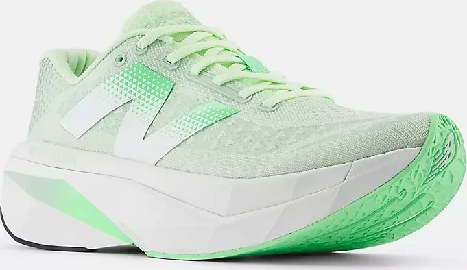 New Balance FuelCell SuperComp Trainer v3 melon water/clay ash/white (Herren)