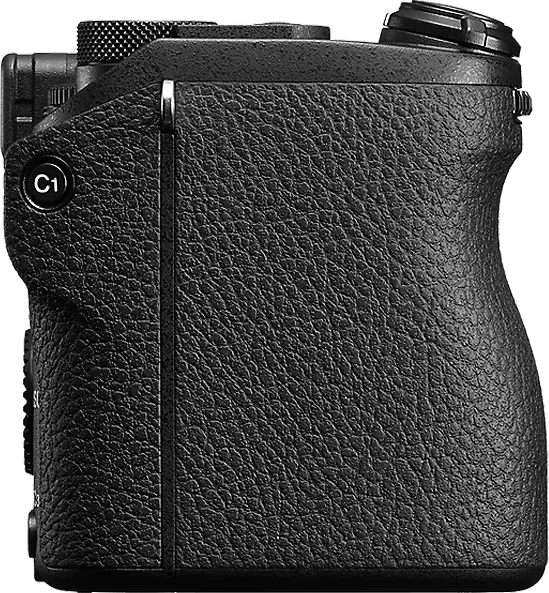 Sony Alpha 6700 mit Objektiv E PZ 16-50mm 3.5-5.6 OSS
