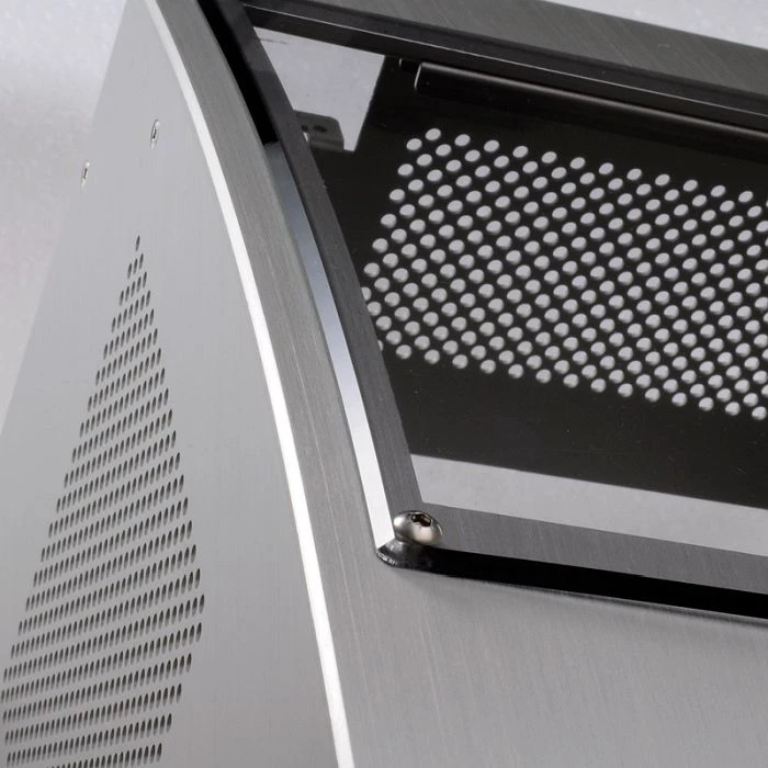Lian Li PC-Q30A silber, Acrylfenster, Mini-ITX