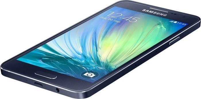 Samsung Galaxy A3 schwarz