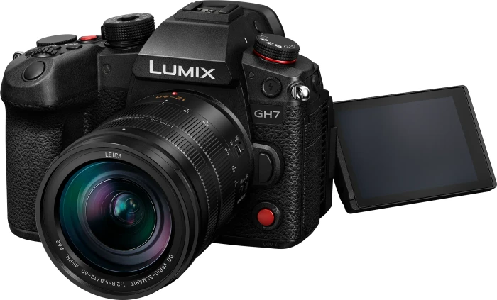 Panasonic Lumix DC-GH7 mit Objektiv Leica DG Vario Elmarit 12-60mm 2.8-4.0 ASPH