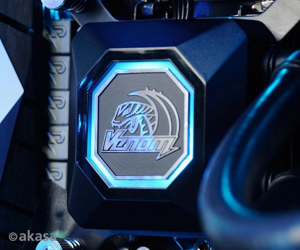Akasa Venom R10