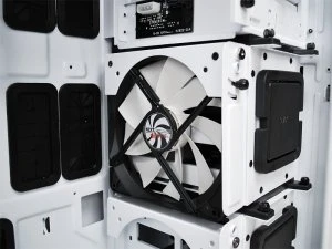 NZXT Switch 810 weiß, Acrylfenster
