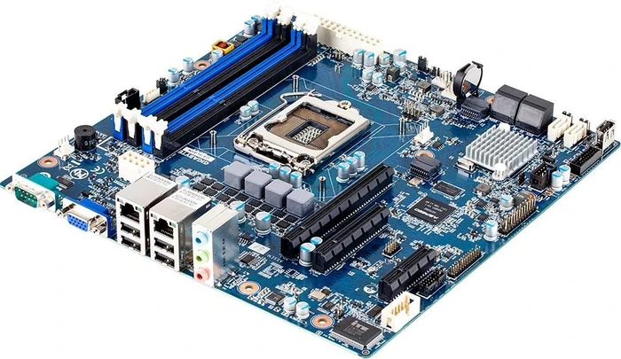 GIGABYTE GA-6LASH (Intel 1150)