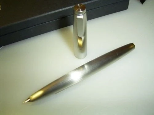 Lamy 2000 edelstahl, rechte Hand, breit
