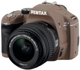 Pentax K-x schokolade mit Objektiv smc DA L 18-55mm 3.5-5.6 AL