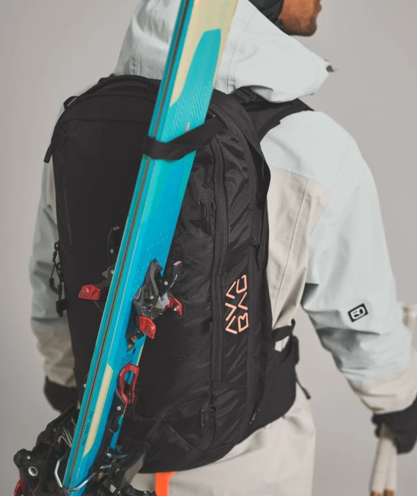 Ortovox Avabag Litric Freeride 18 black raven