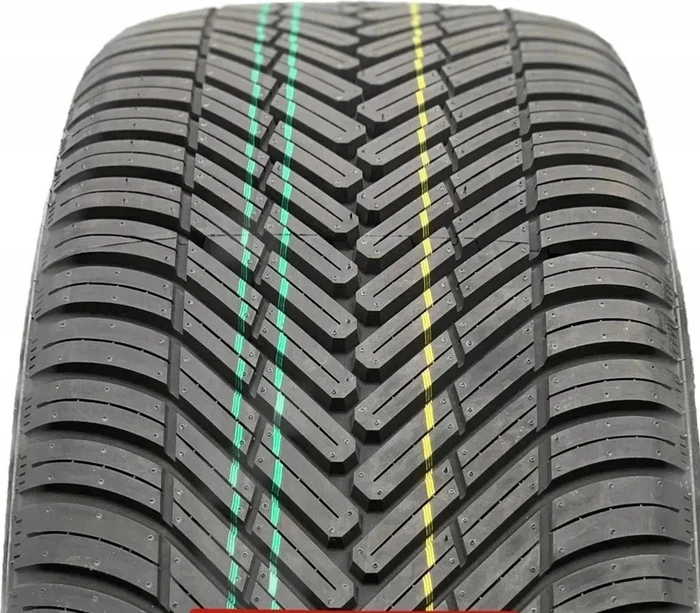 Superia Ecoblue 4S 235/60 R18 107W XL
