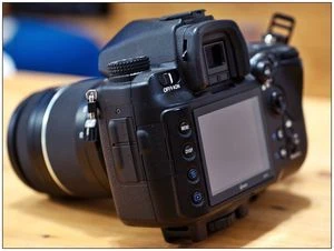 Sony Alpha 850 mit Objektiv 28-75mm 2.8 SAM