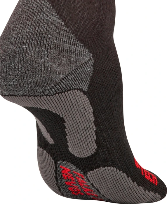Falke RU True Motion Nevos Laufsocken schwarz (Damen)