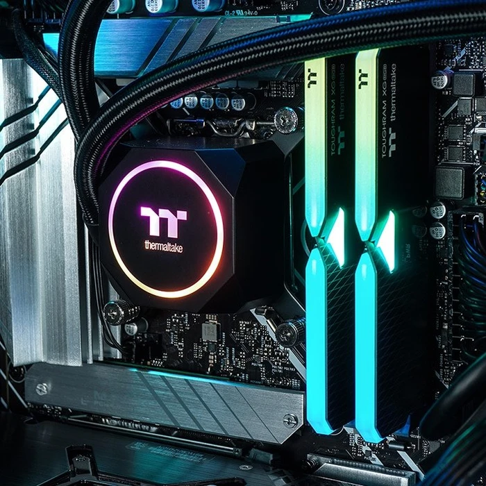 Thermaltake Ganymed, schwarz, Core i9-12900K, 32GB RAM, 2TB SSD, GeForce RTX 3080 Ti