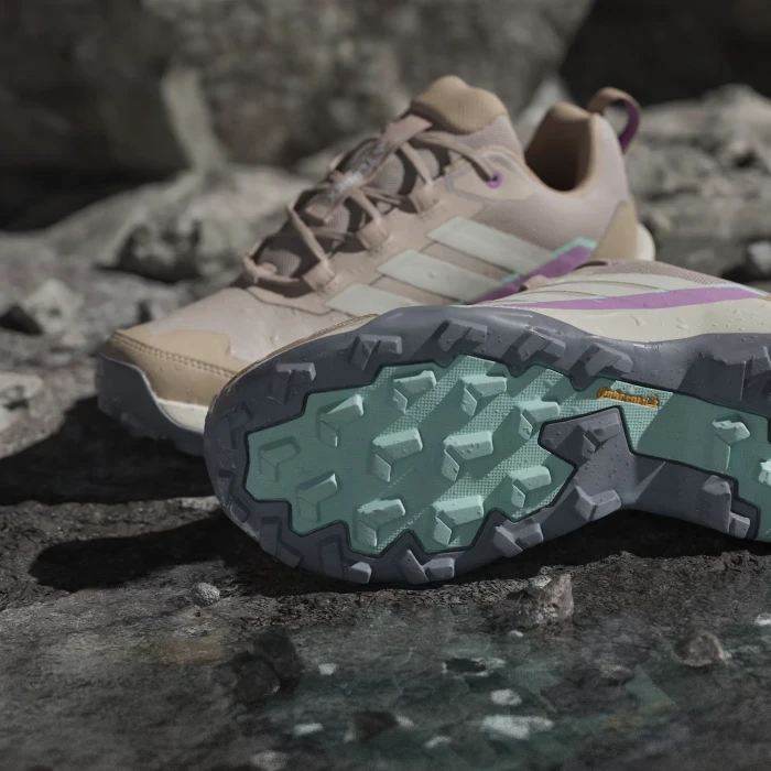 adidas Terrex Skychaser AX5 Gore-Tex wonder taupe/alumina/preloved purple (Damen)