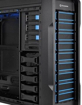 Thermaltake Chaser A71, Acrylfenster
