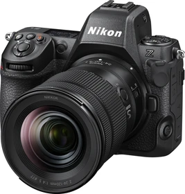 Nikon Z 8 mit Objektiv Z 24-120mm 4.0 S