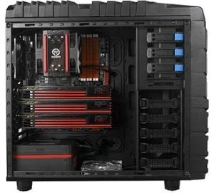 Thermaltake Overseer RX-I, Acrylfenster