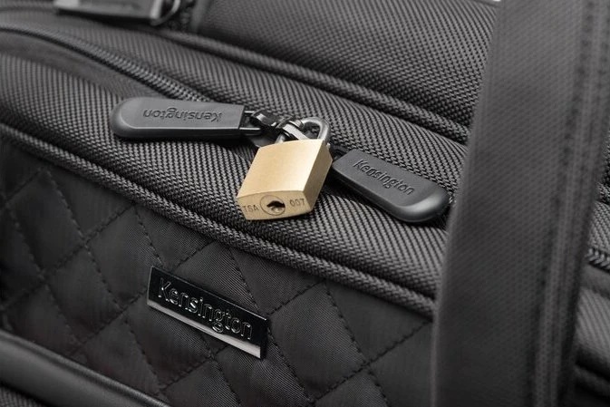 Kensington Contour 2.0 Executive Balance 15.6" Laptop Tasche schwarz