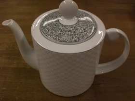 Seltmann Weiden Marie-Luise Streublume 30308 Kaffeekanne 6 Personen