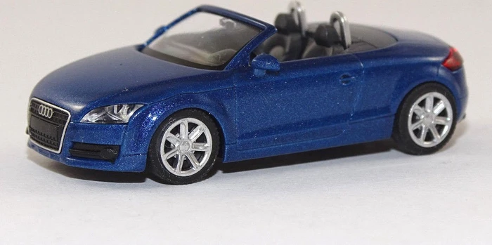Wiking Modern Edition Audi TT Roadster arubablau