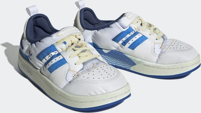 adidas Puffylette cloud white/royal blue