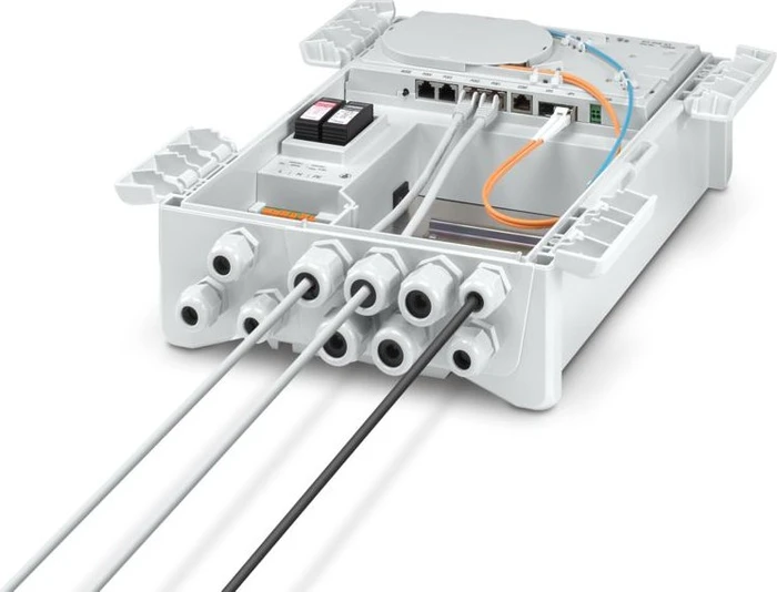 Phoenix Contact SCX Industrial Wallmount Gigabit Smart Switch 4POE 2LX, 4x RJ-45, 2x SFP, 155W PoE++