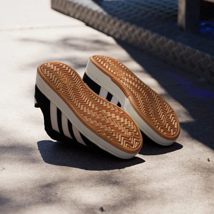 adidas Grand Court Alpha core black/wonder quartz/gum (Damen)