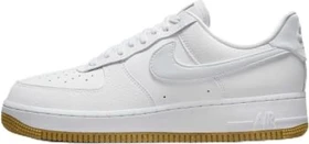 Nike Air Force 1 07 SE Suede white/gum light brown/football grey (Damen)