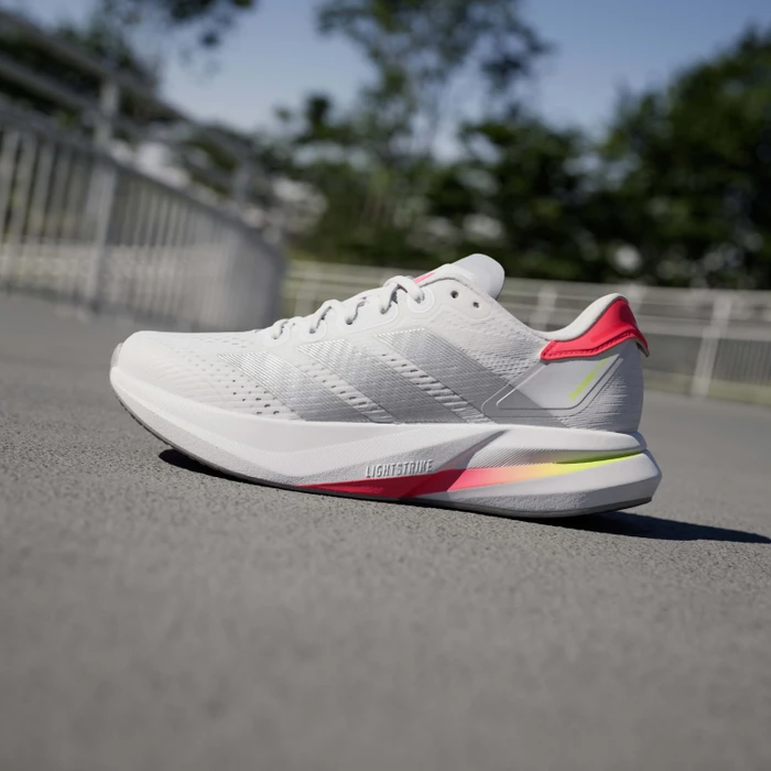 adidas Duramo Speed 2 cloud white/silver metallic/lucid red (Damen)