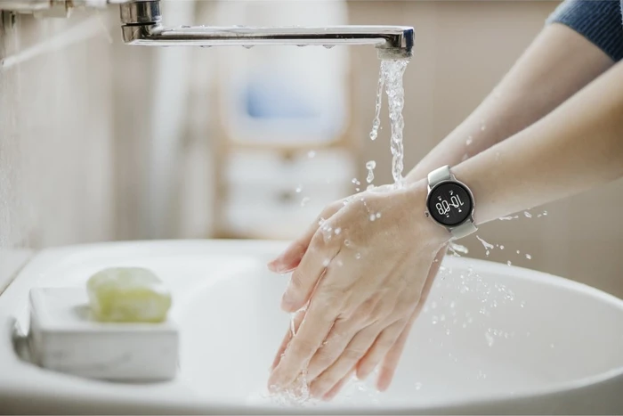 Hama Smartwatch Fit Watch 4910 grau
