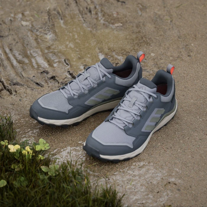 adidas Tracerocker 2.0 GORE-TEX Trailrunning charcoal/olive strata/carbon (Herren)
