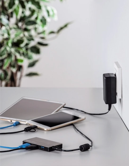 Hama USB-Hub, 4x USB-A, USB 3.0 Micro-B [Buchse]