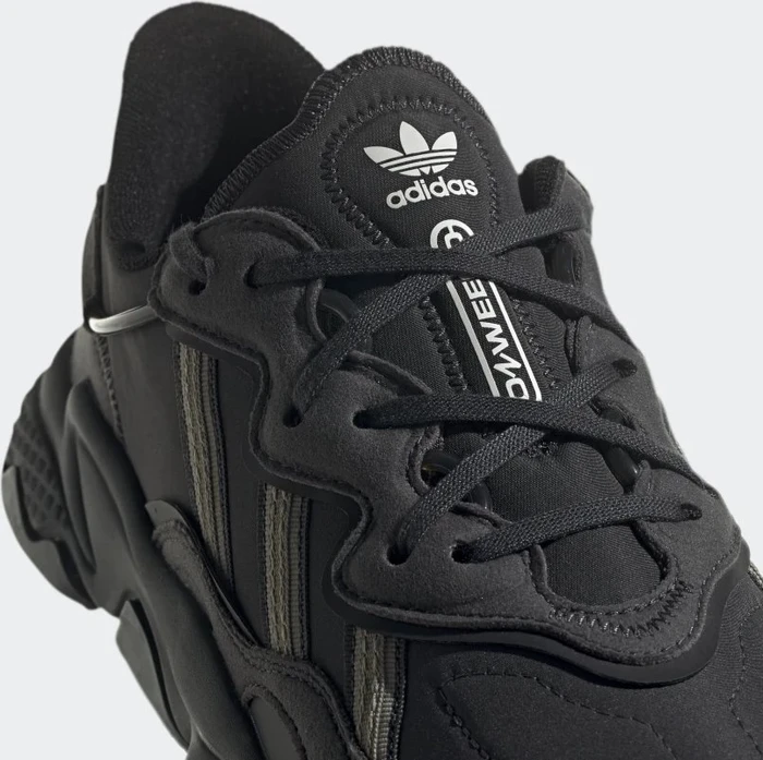 adidas Ozweego carbon/orbit green/off white (Herren)