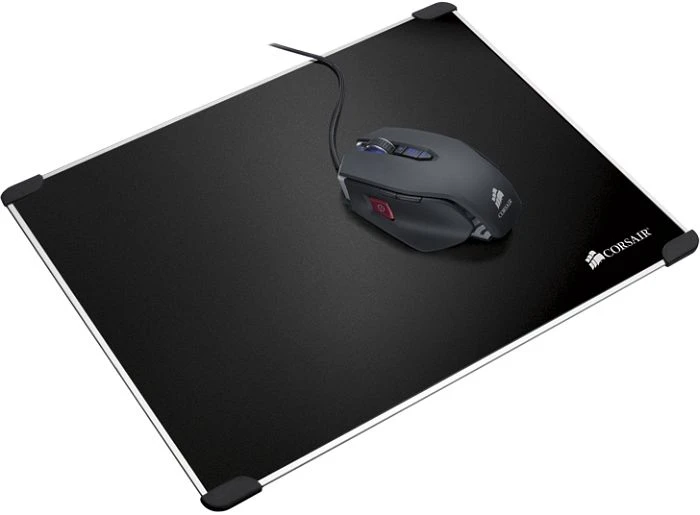 Corsair Vengeance MM600 Dual-sided Gaming Mouse Mat