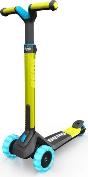 Berg Nexo LED Kickboard lime